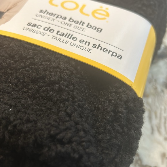 Lole Sherpa Belt Bag, Unisex - One Size, Black - Picture 3 of 5